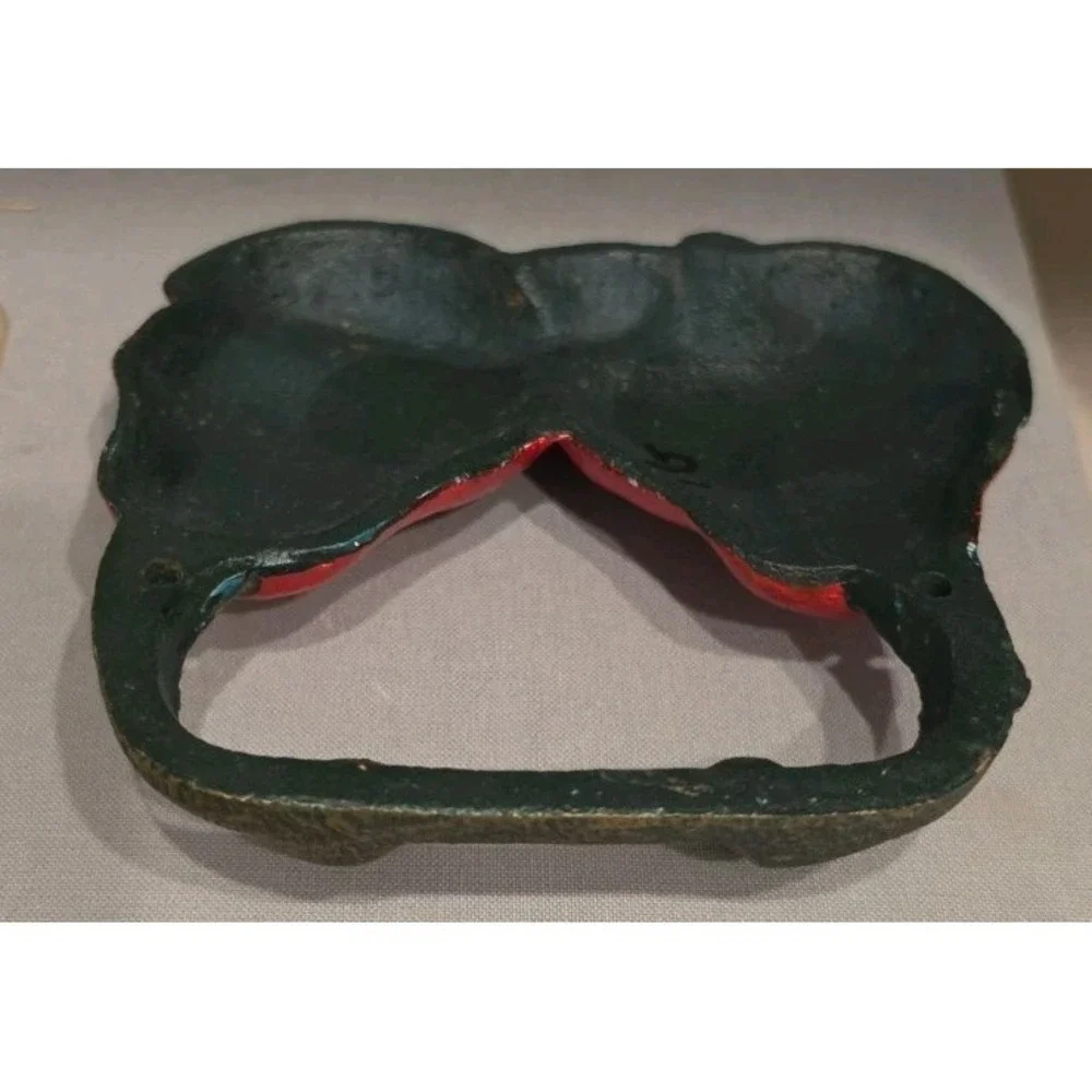 VTG Cast Iron Strawberry Wall Key Holder Hand Painted Cottagecore Grandmacore